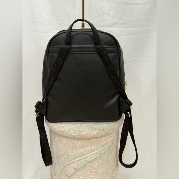 Betsey Johnson Quilted Pastel Rainbow Cat
Buckle Backpack Faux Leather main image 8